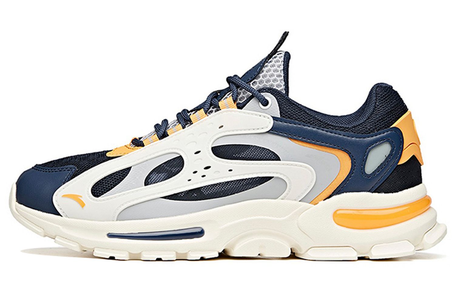 Anta Life Collection