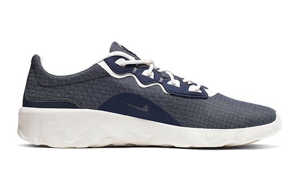 Nike Explore strada