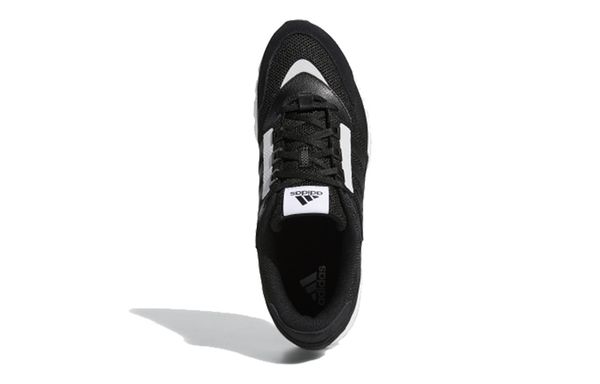 Adidas ()