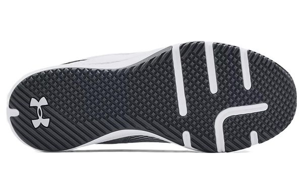 Under Armour Charged Focus Low
