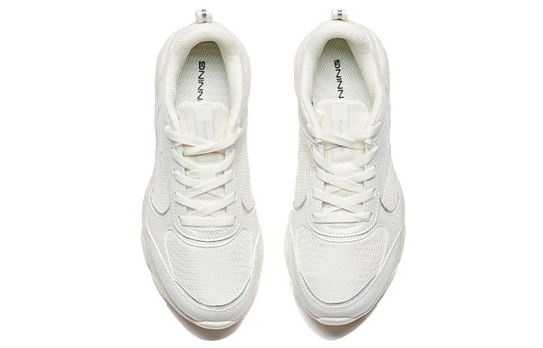 Anta Running Collection