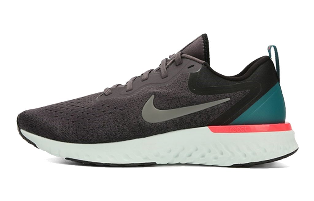 Nike Odyssey React