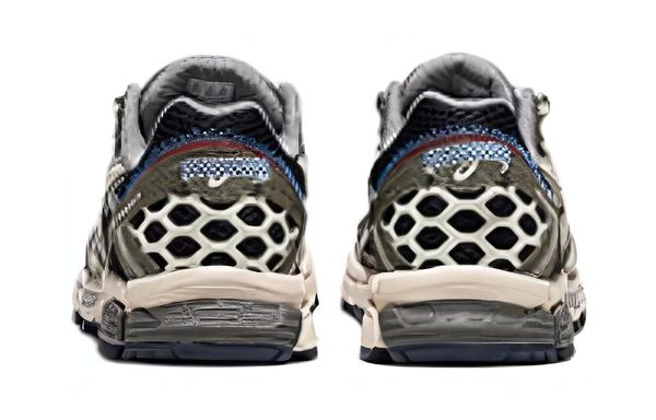 ASICS Gel-Kahana 8 FL -, 1011B828-400
