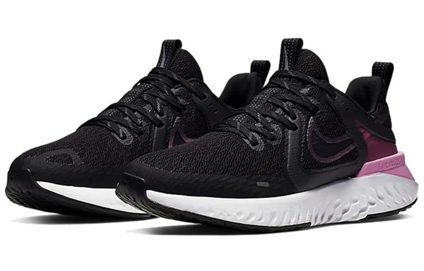 Nike Legend React 2