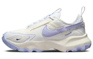 Nike TC 7900