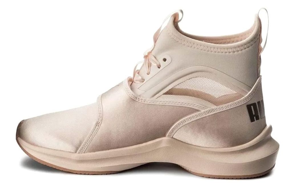 PUMA Phenom