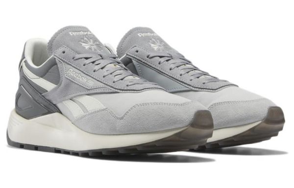 REEBOK