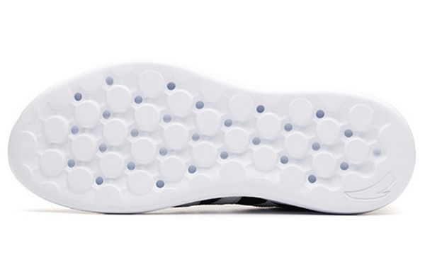 Anta Running Collection