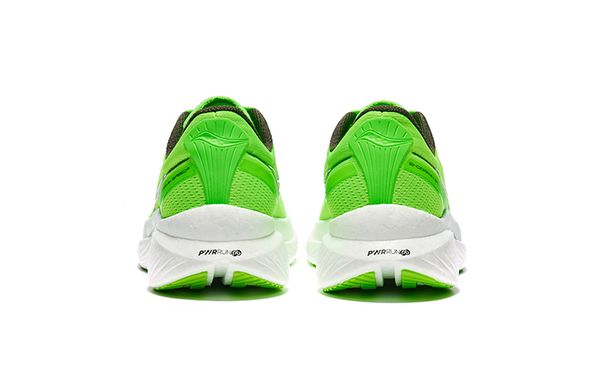 Saucony
