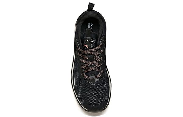 ANTA Running Collection