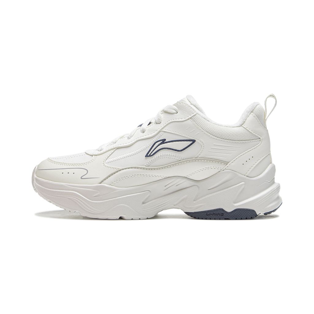 Li-Ning Defender