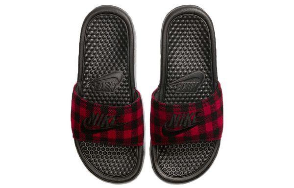NIKE Benassi JDI