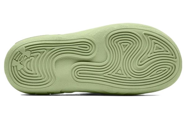 Under Armour Alpha