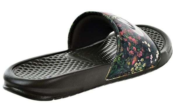 Nike Benassi