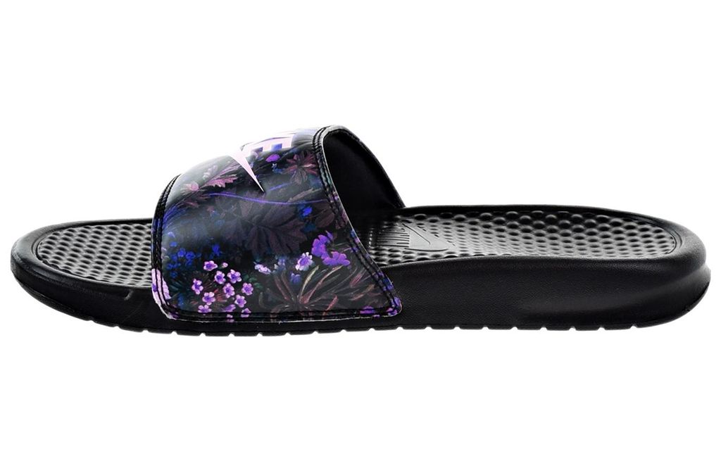 Nike Benassi