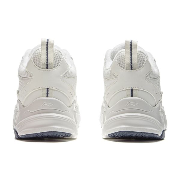 Li-Ning Defender