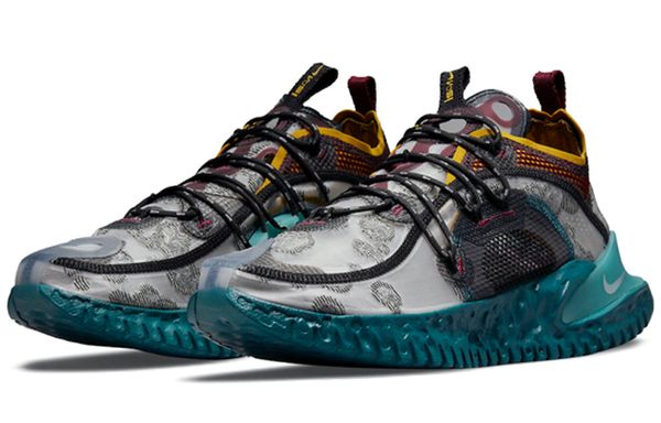 Nike ISPA