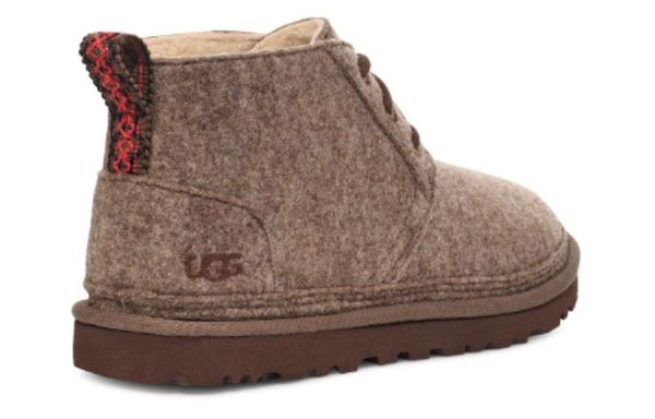UGG
