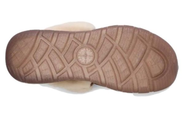 UGG