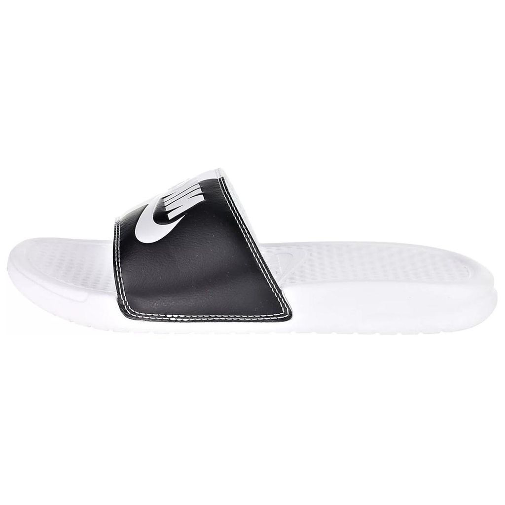 Nike Benassi