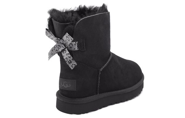 UGG Bailey