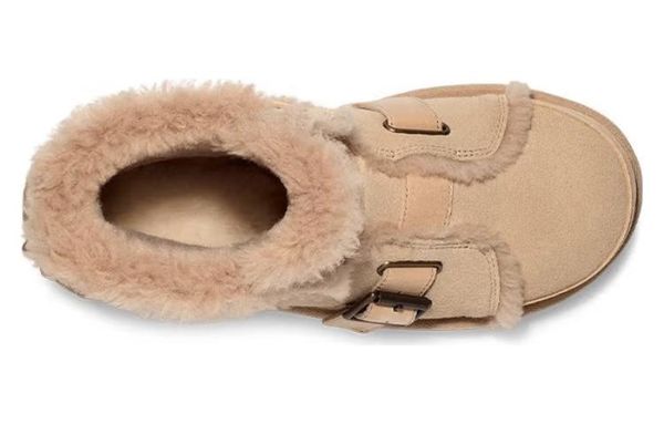 UGG