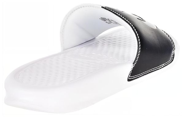 Nike Benassi