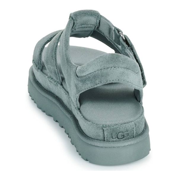 UGG