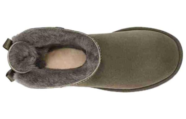 UGG