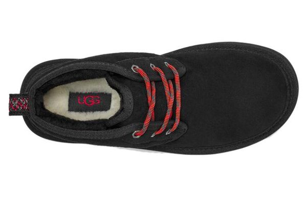 UGG