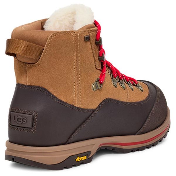UGG