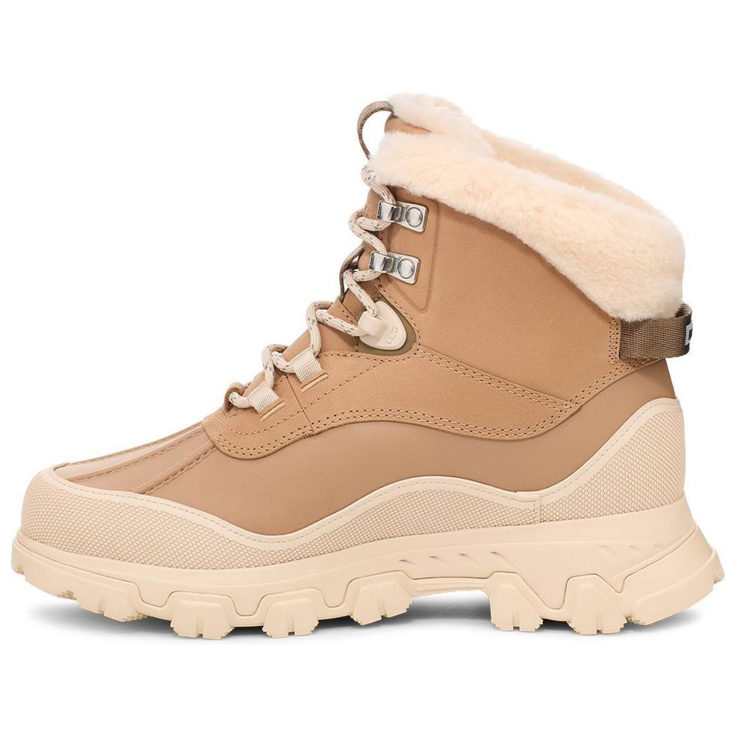 UGG