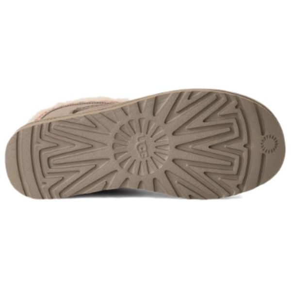 UGG Classic Novelty