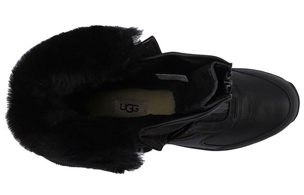 UGG