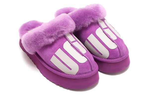 UGG