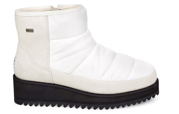 UGG