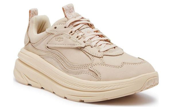 UGG CA1