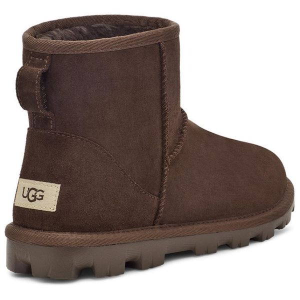 UGG Essential