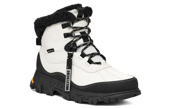 UGG