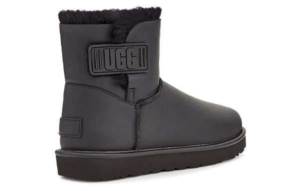 UGG Bailey