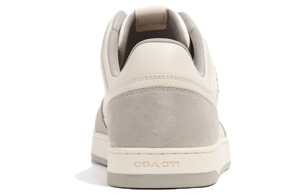 COACH