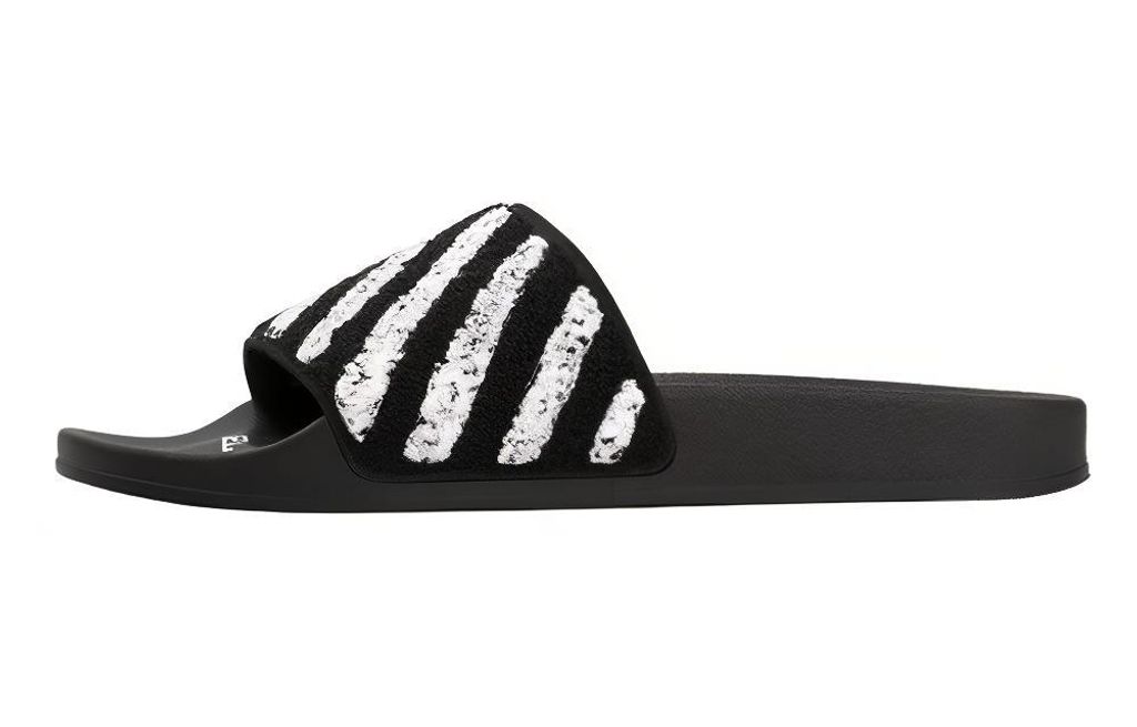 OFF-WHITE