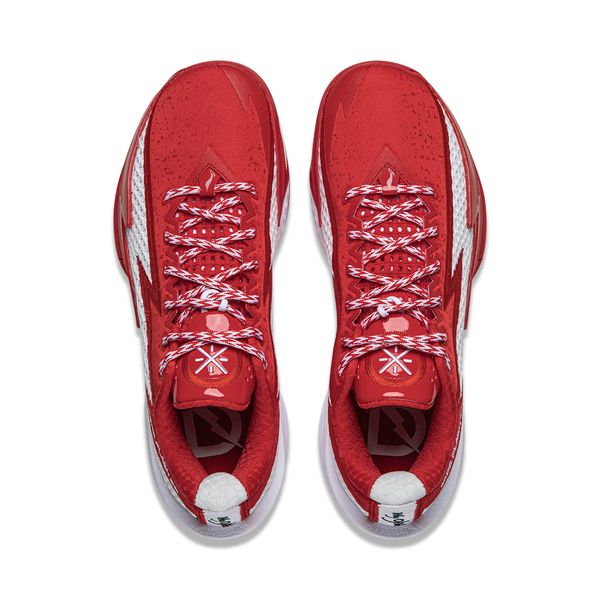 Li-Ning Wade Lightning 2