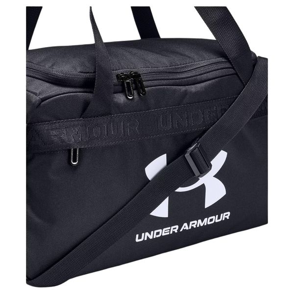 Under Armour ()