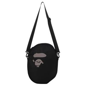 A BATHING APE ()