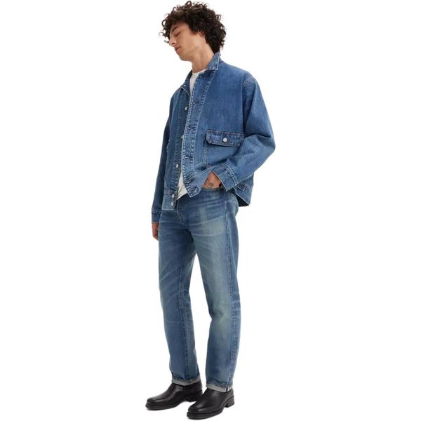 Levis