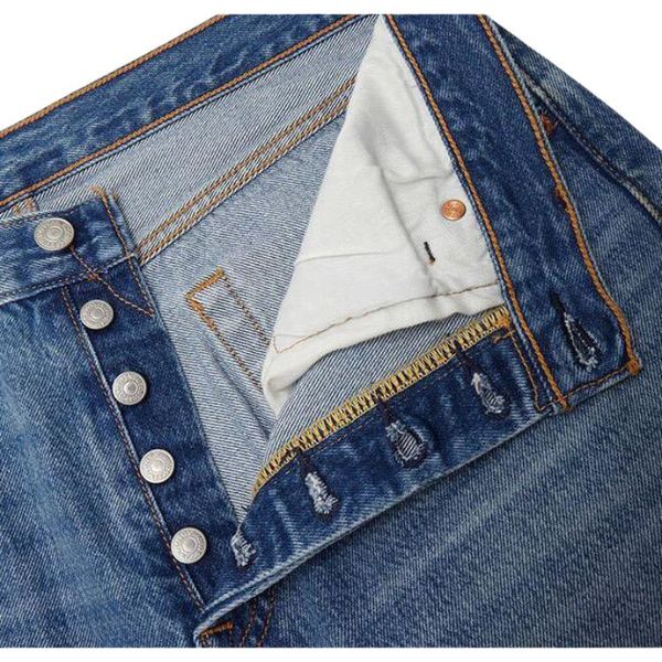 Levis