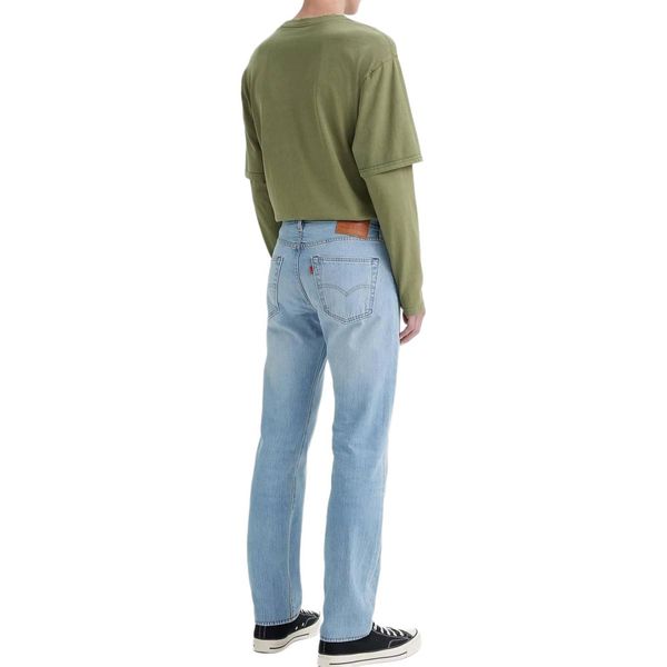 Levis