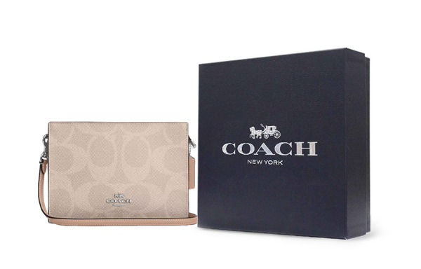 COACH SignatureCanvas