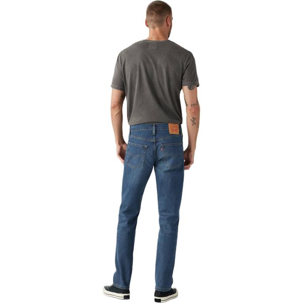 Levis